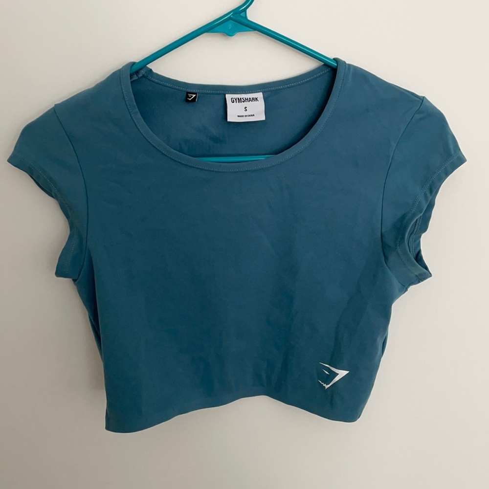 ❗️SOLD❗️Gymshark crop top